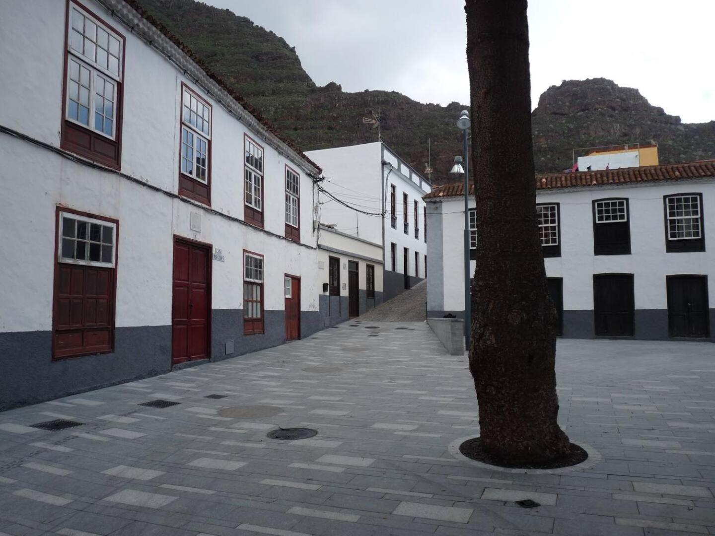 Meriga Agulo Exteriér fotografie
